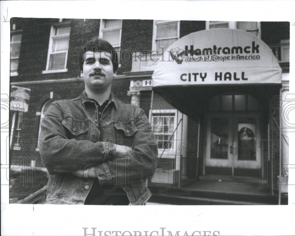 1989 Press Photo Clemens Hamtramck City Tax Nady Menks