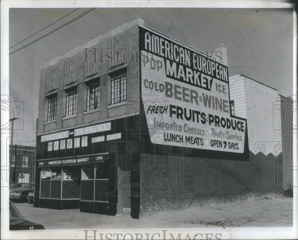 1981 Press Photo Market Infrastructures Whereby