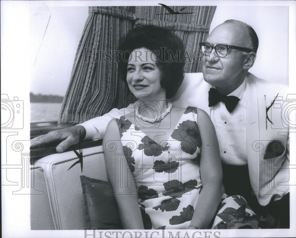 1966 Gross Pointe Yacht Club Press Photo