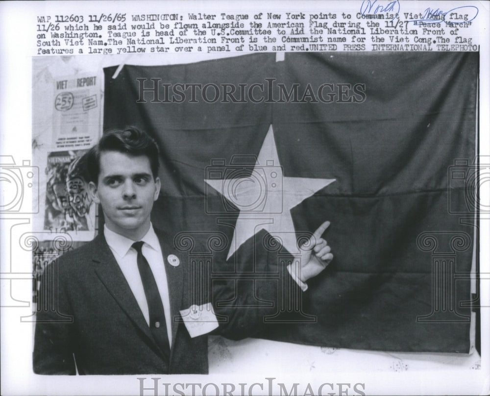 1965 Press Photo Flag North Vietnam Peace March