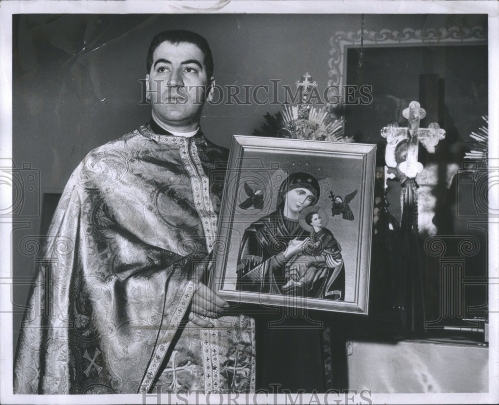 1960 Press Photo Catholic Priest Father Thomas Ruffin