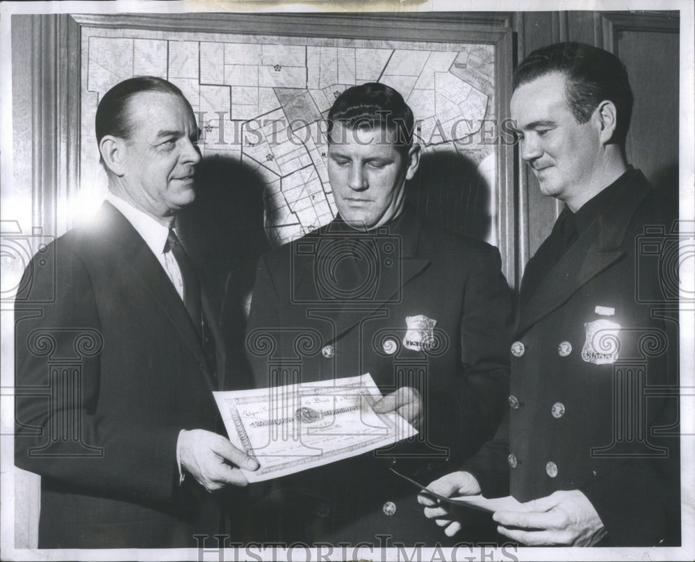 1961 Press Photo Herbert Hart Arthur Salesky Police