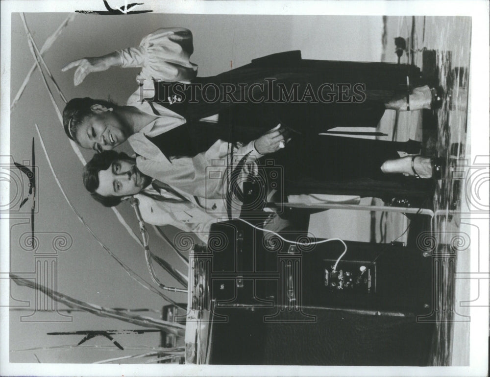 1971 Press Photo Pearl MAe Bailey Actress Singer Mendes