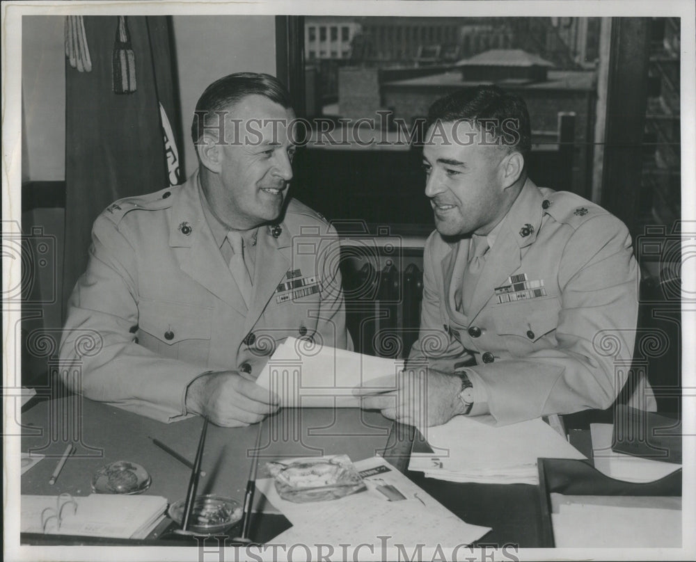 1949 Press Photo Maj Paul S Treitel Inspects district