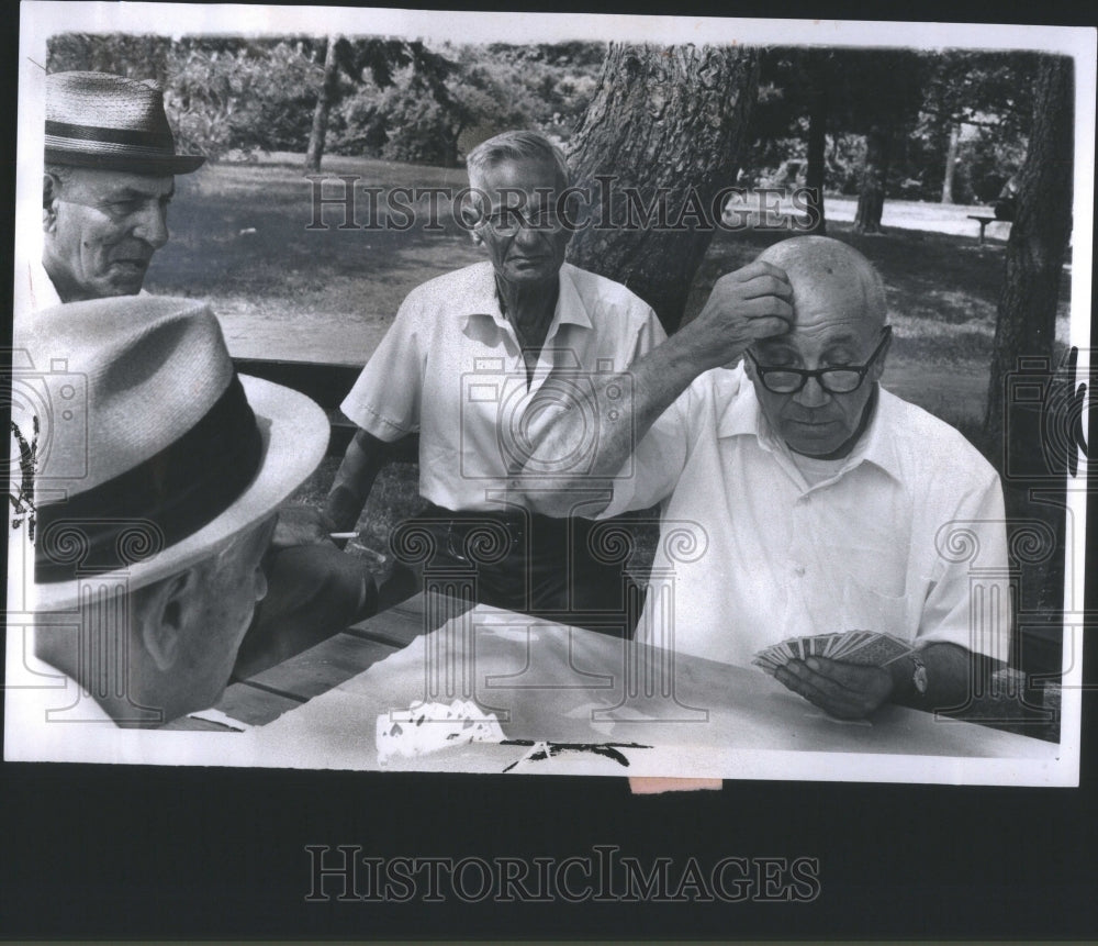 1970 Press Photo Enterprises Palmer Park Cards Wally Pa