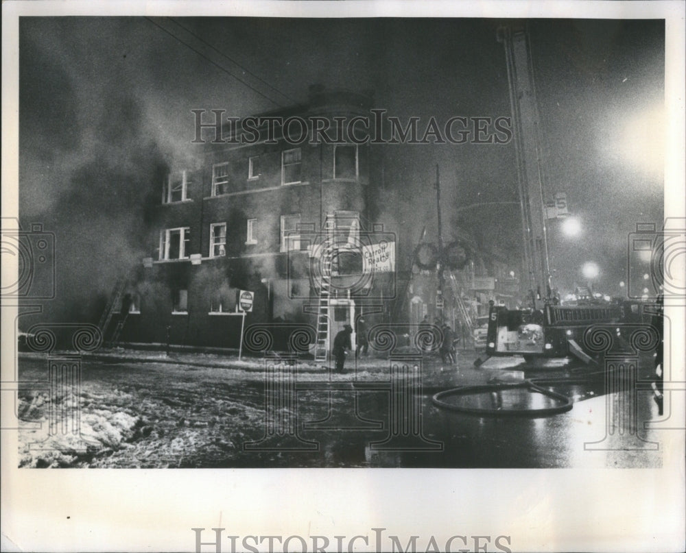 1975 Press Photo Chicago Fires