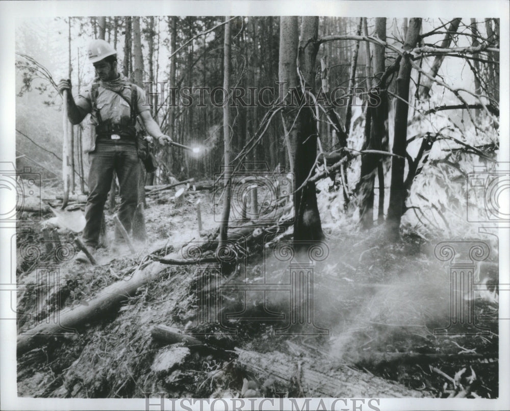 1971 Press Photo Wildfire Nicole Tubiola Greg Serano