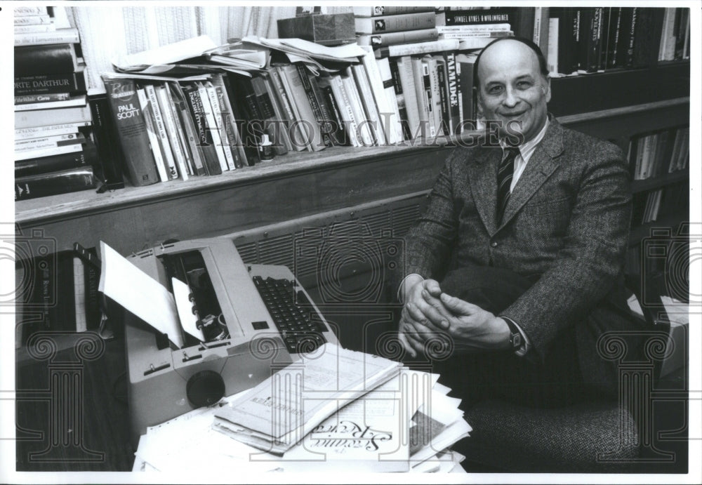 1992 Press Photo George Core Edited Sewanee