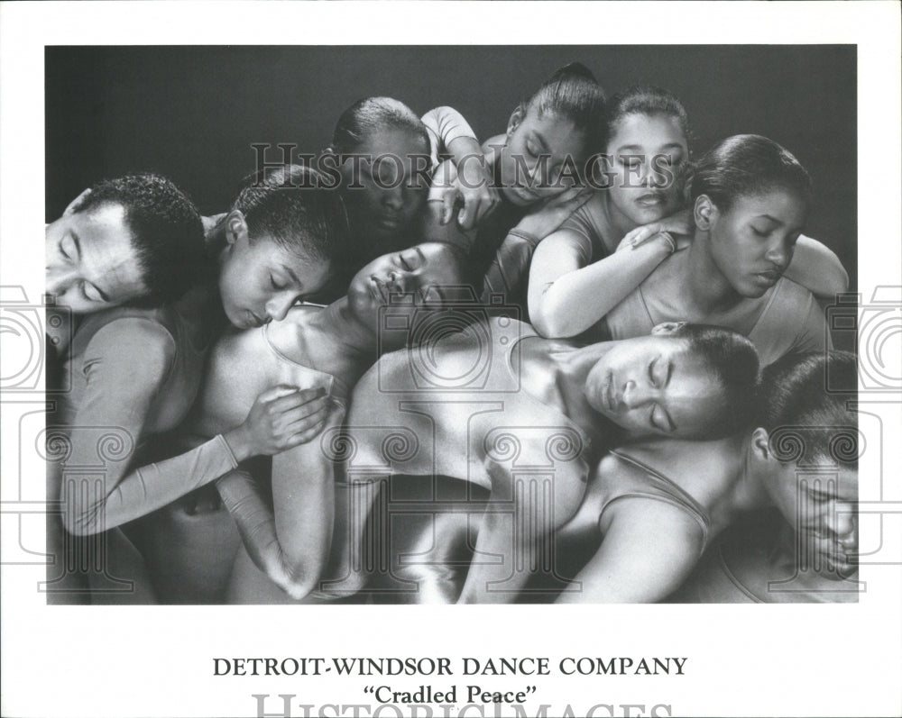 1995 Press Photo stage dance stunt company