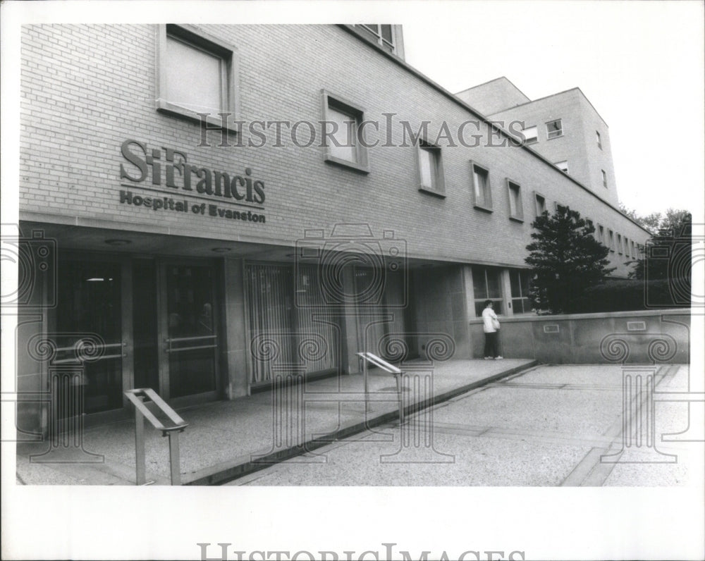 1989 francis hospital drug store - Historic Images