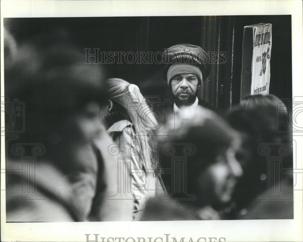 1981 Press Photo Grover Seoy Salvation Army Madison