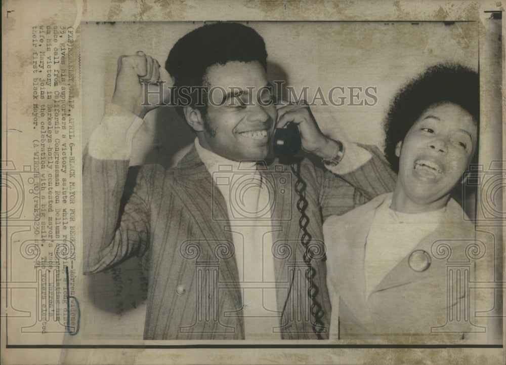 1971 Press Photo Victor Warren Wins Mayoral Race