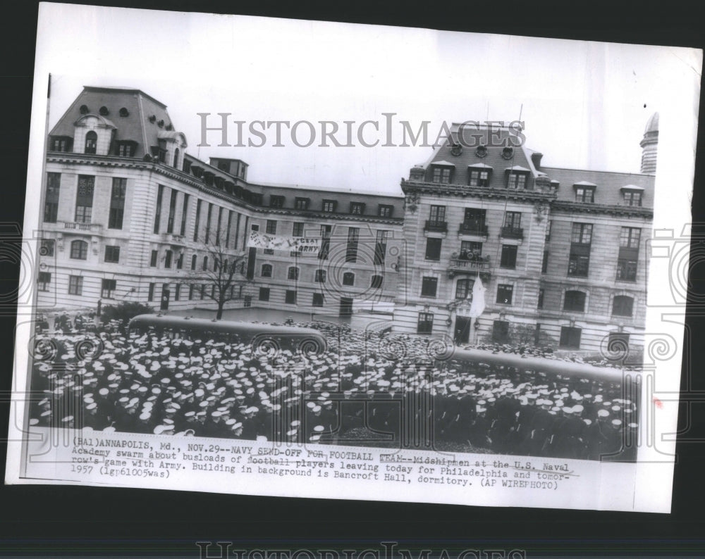 1957 Press Photo U.S. Naval Academy Midshipmen Chicago