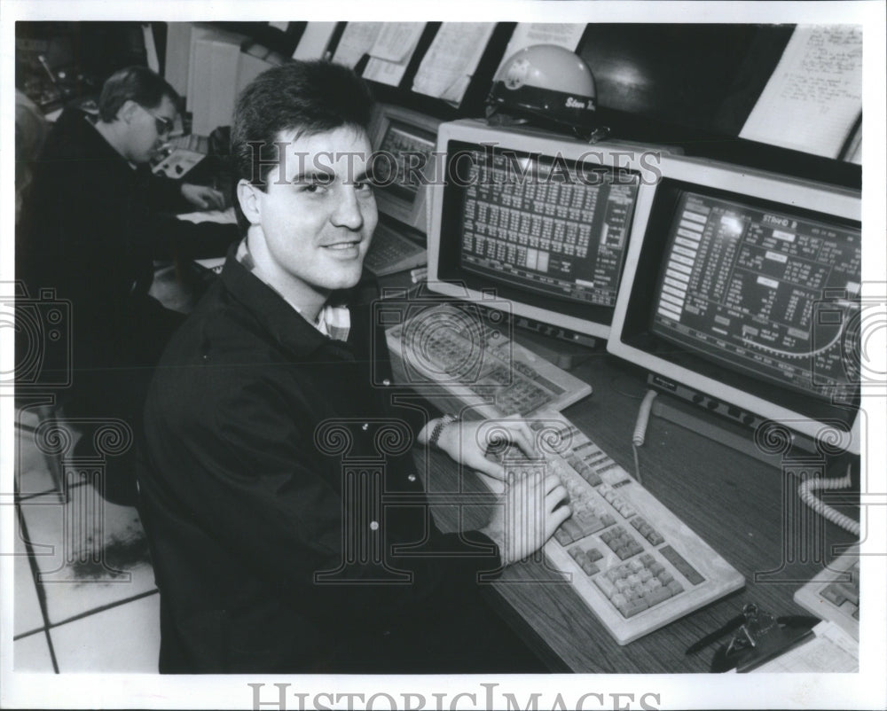 1992 Press Photo Steve Koufos of Gary Works.