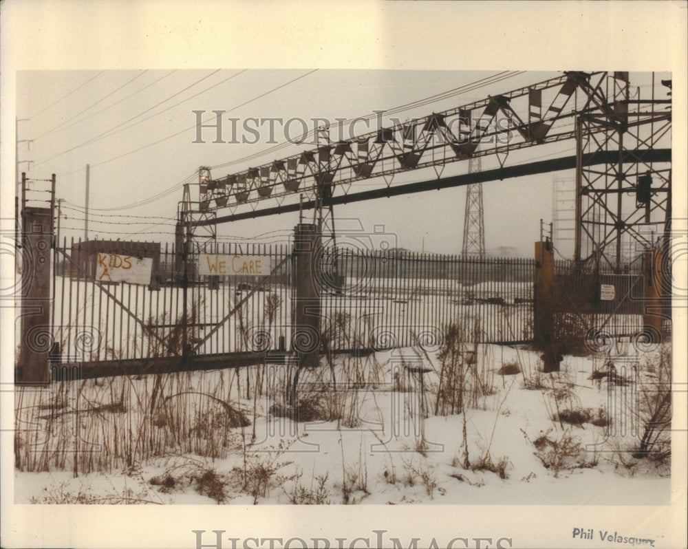 1991 Press Photo U.S. Steel Employee Entrance