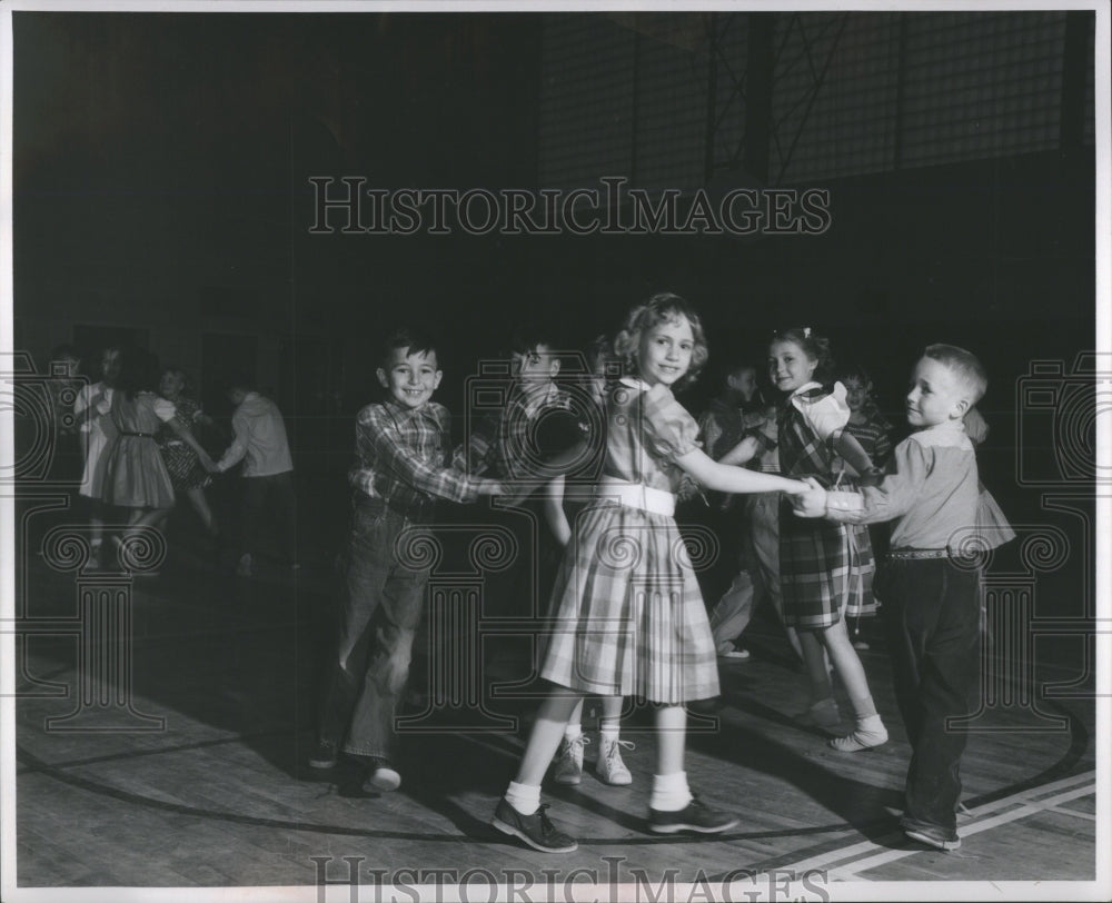 1954 Press Photo Flint School Cities Michigan Children