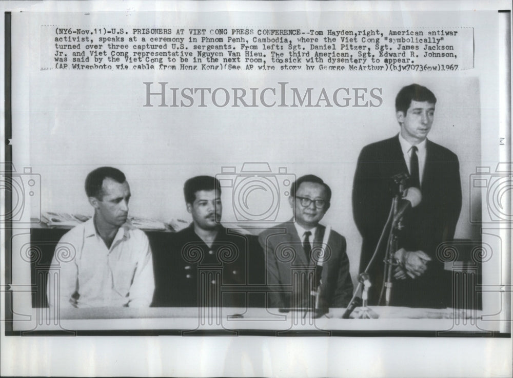 1967 Press Photo U S Prisoners Viet Cong Press Conferen