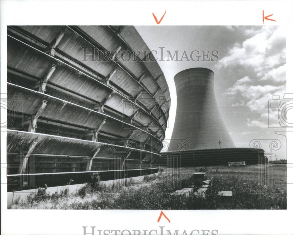 1987 Press Photo Atomic Power Plant