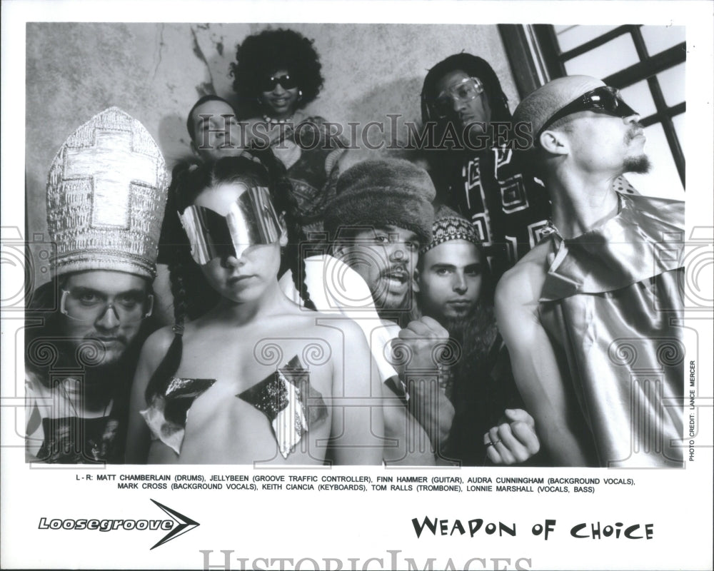 1995 Press Photo Weapon Choice Matt Chamberllian Jeelly