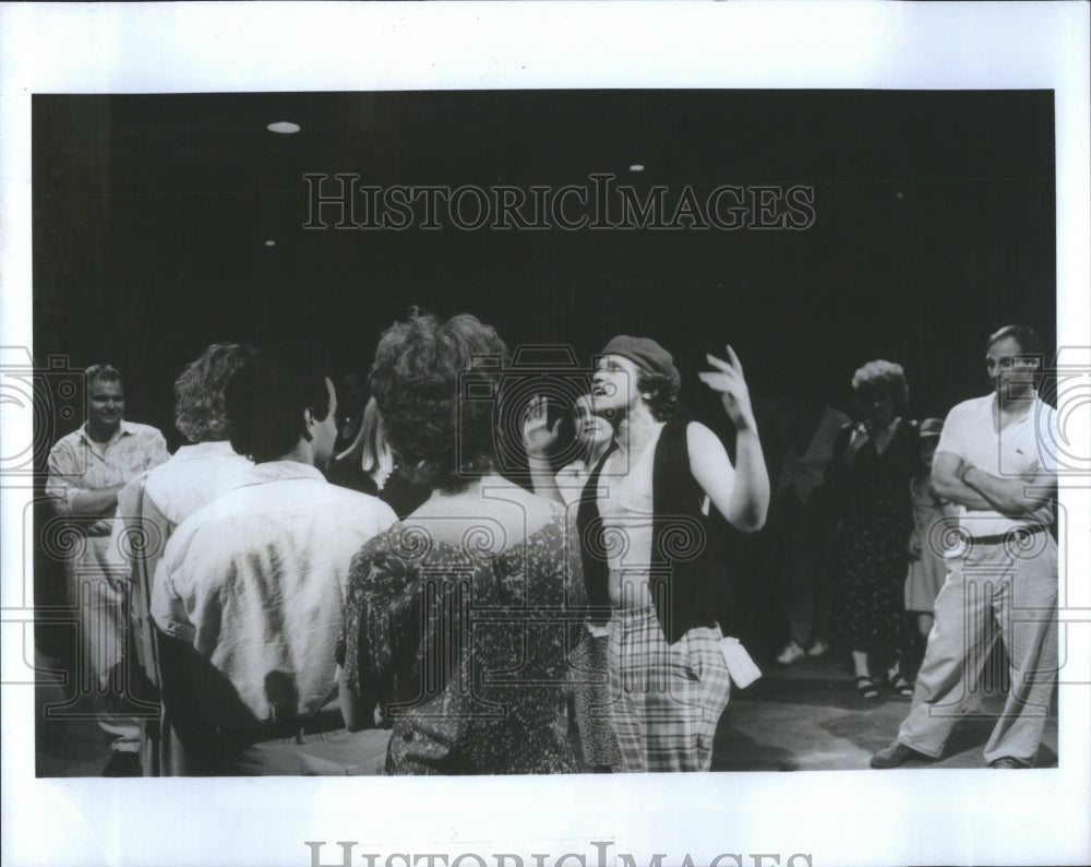 1987 Press Photo Scullery Tour Guide Organic Theater