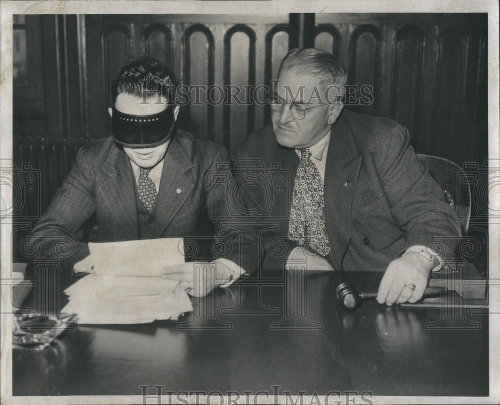 1947 Press Photo Eugene Van Antwerp Mayor Michigan