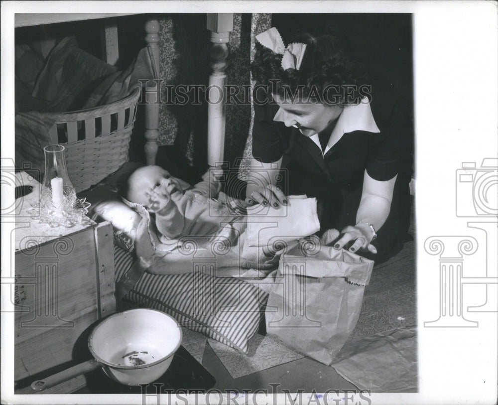 1942 Press Photo Mothers