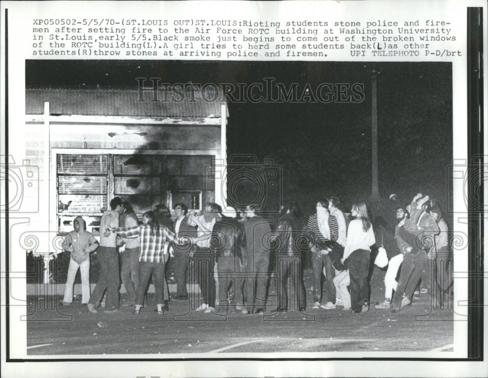 1970 Press Photo Student Washington University AirForce