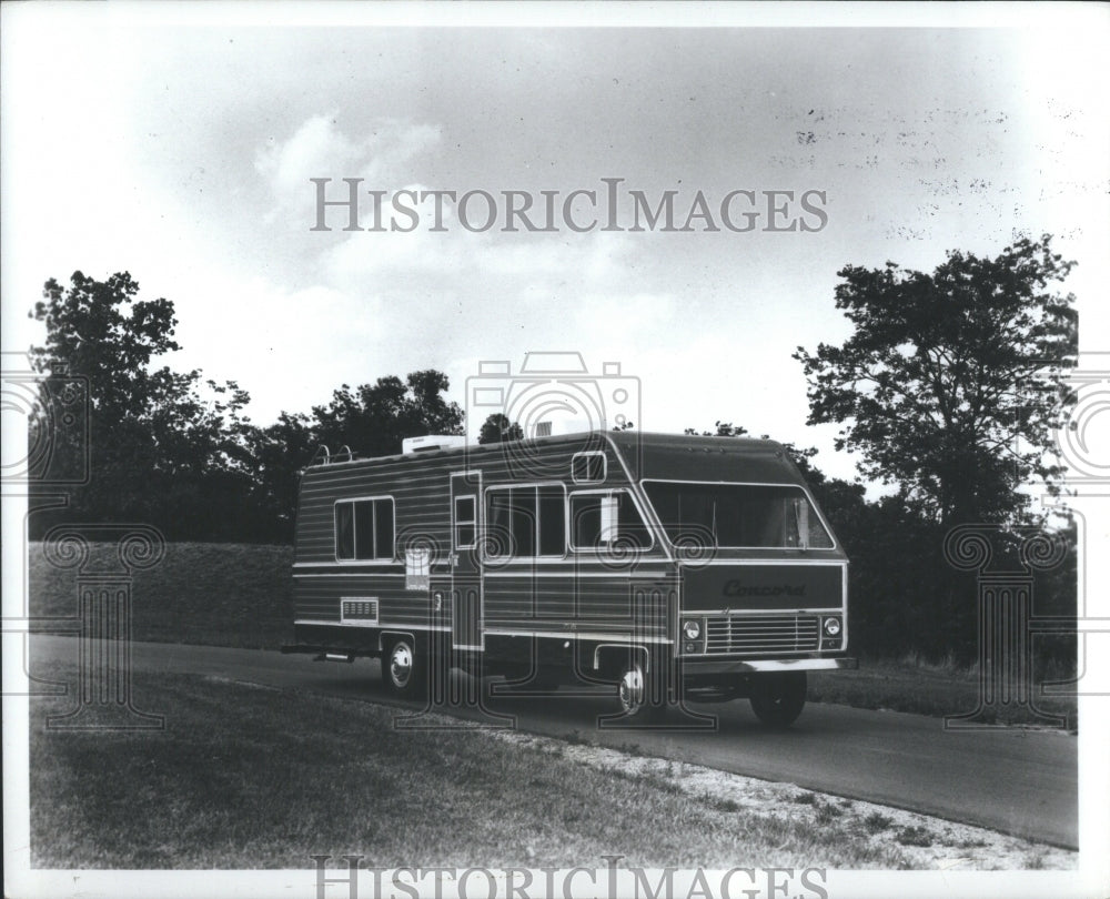 1975 Press Photo New Type Of Recreational Camper RV