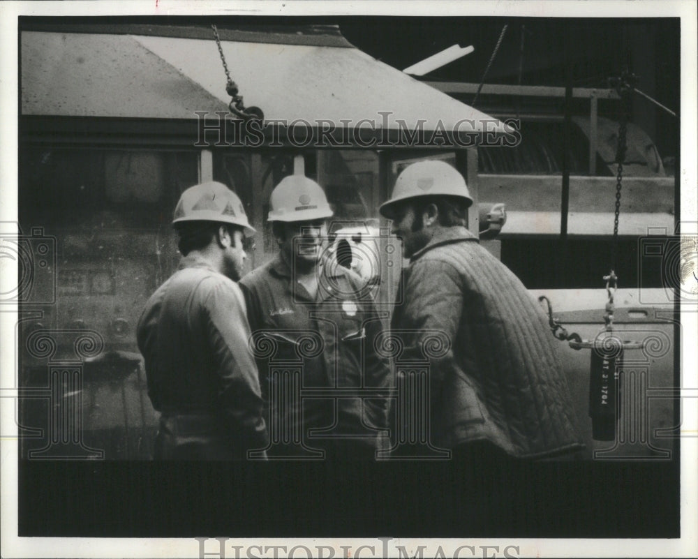 1981 Foreman Joe Stevens Drilling - Historic Images