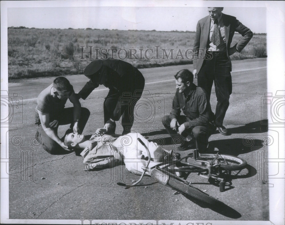 1953 Press Photo Victim Crash Research Organization