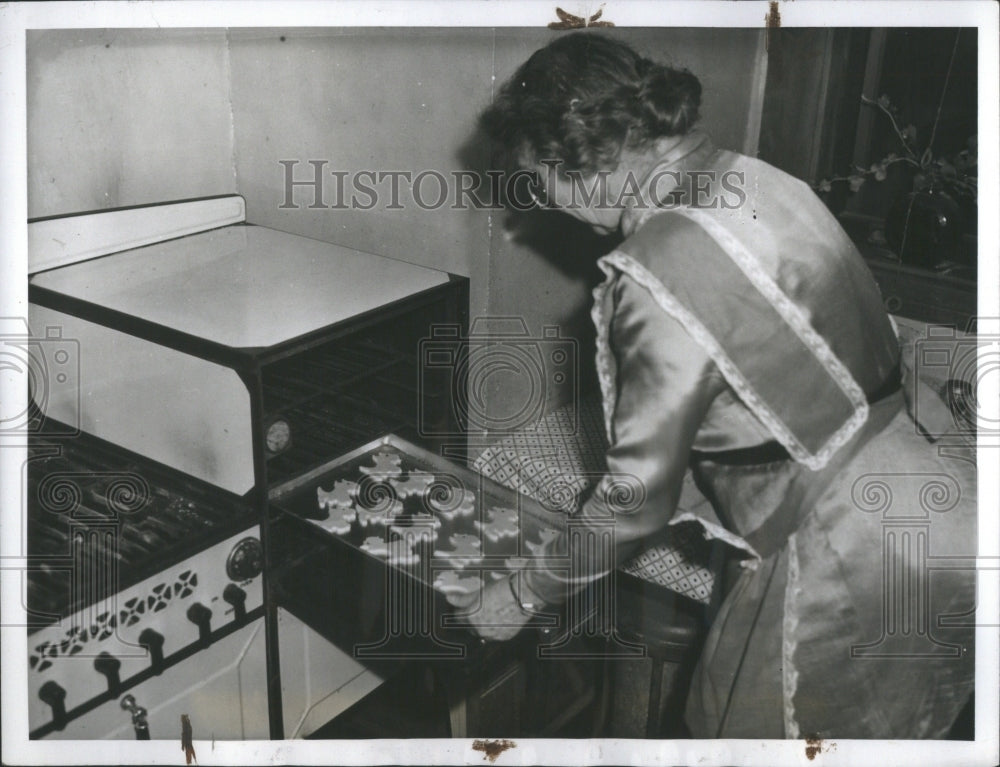 1940 Press Photo containing fatUnited States and Canad