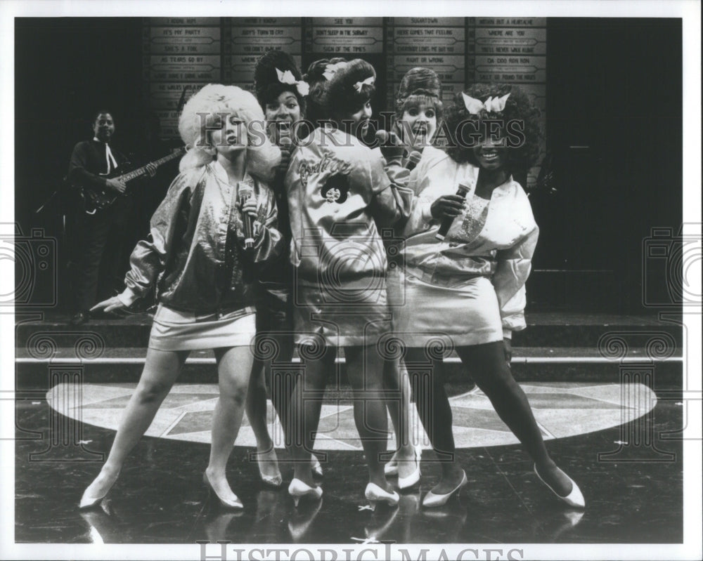 1995 Press Photo Women Gem Theatre National Tour