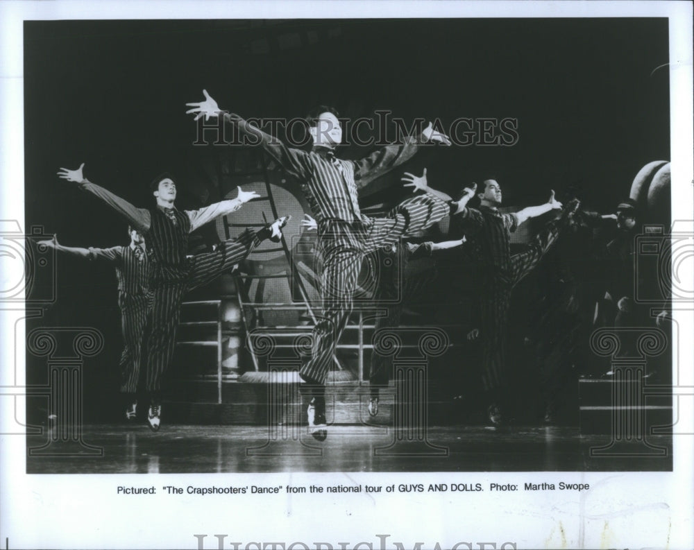 1992 Press Photo GUYS &amp; DOLLS: &quot;Crapshooters Dance&quot;