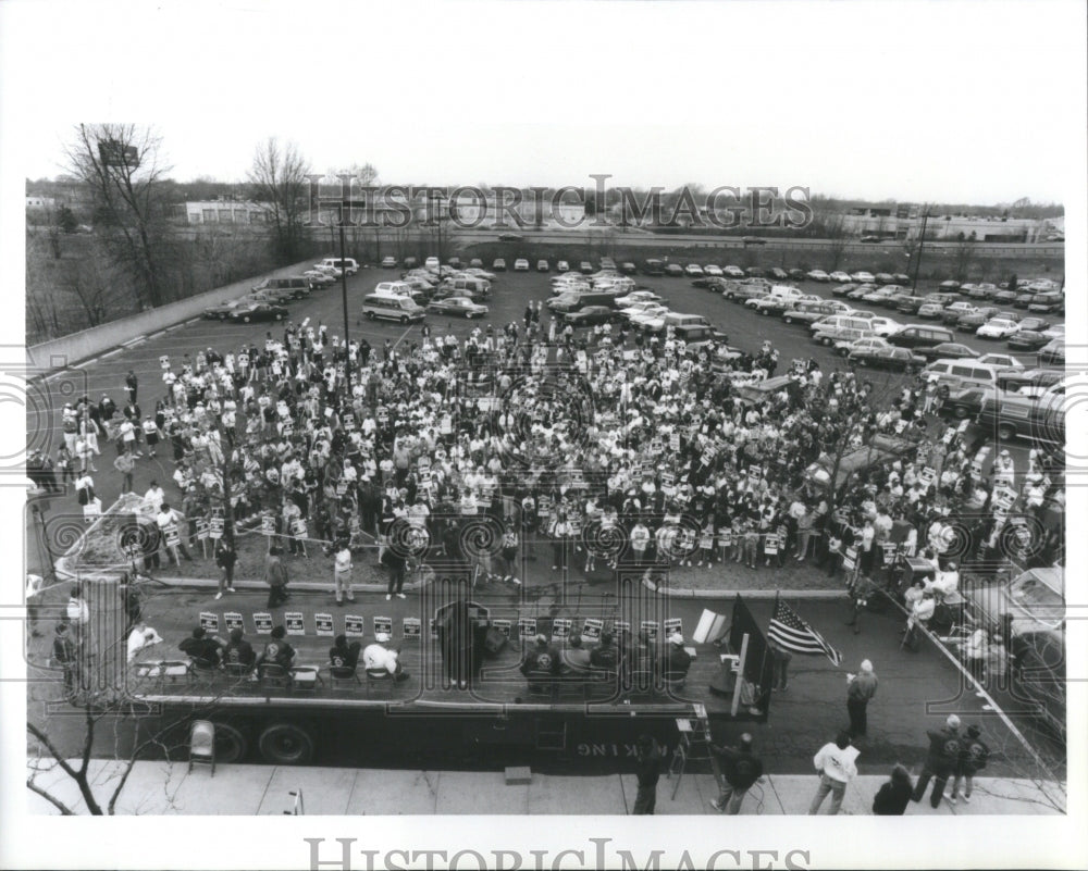 1992 Press Photo Kroger Union Employees Massive Strike