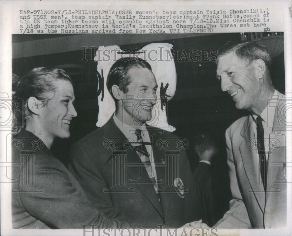 1959 USSR Mens and Women&#39;s Team Captains - Historic Images