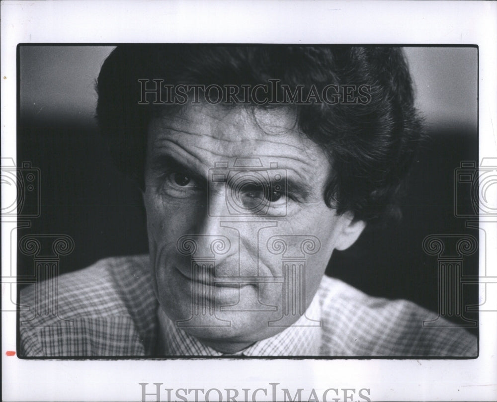 1992 Press Photo Jerzy Kosi?ski Polish American Novelis