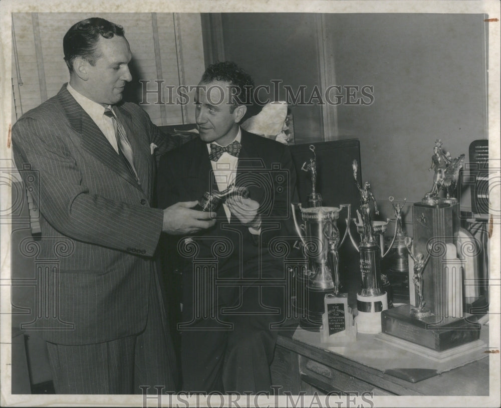 1949 Press Photo John Drake William Mihalo Champ