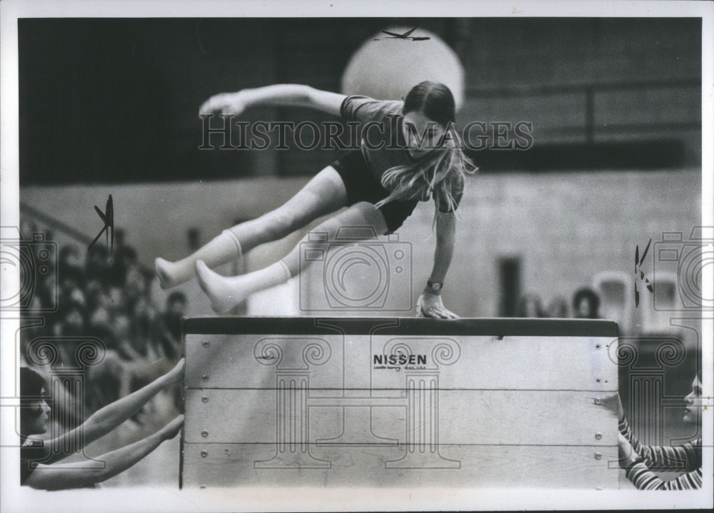 1973 Press Photo Karen John Jr Gymnastics Madison MI