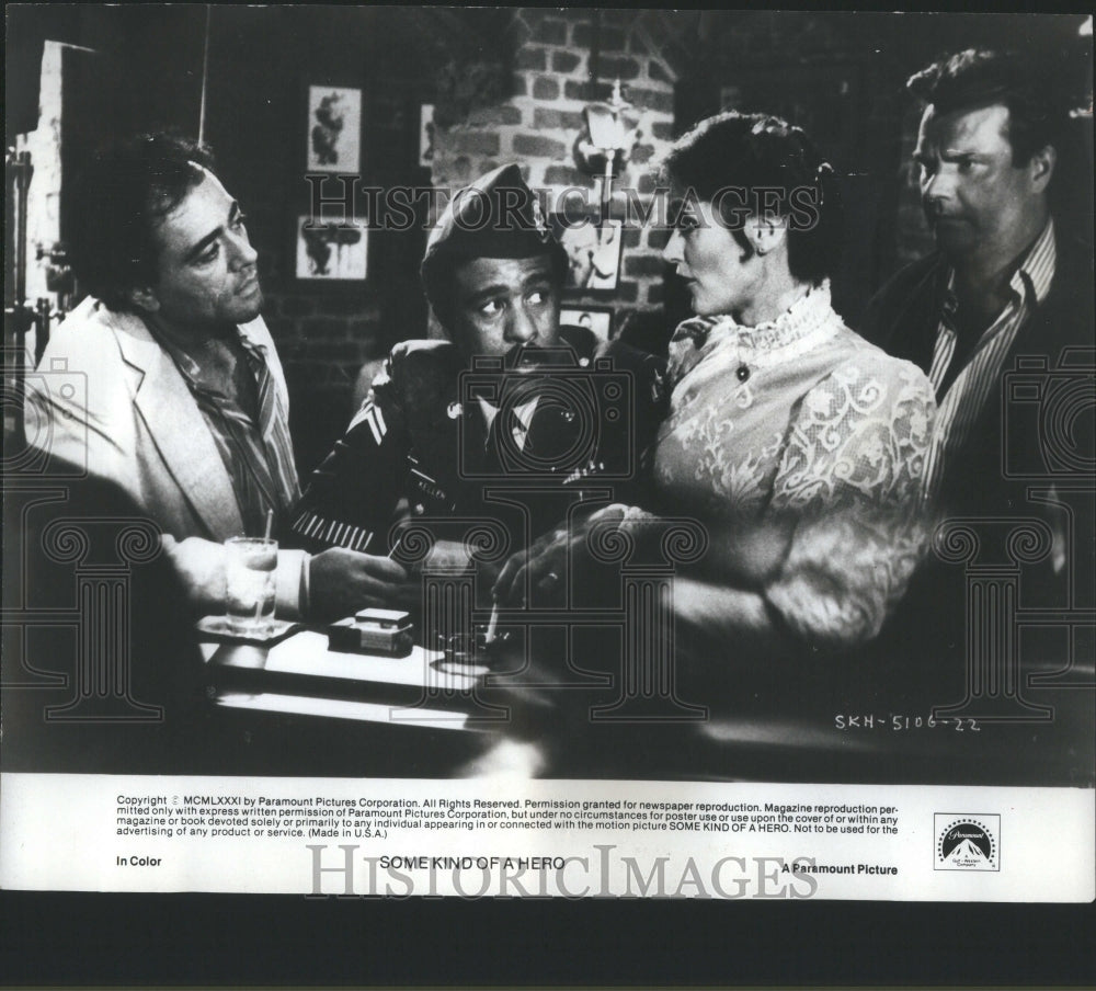 1982 Press Photo Kind Hero Richard Pryor Life Civilian