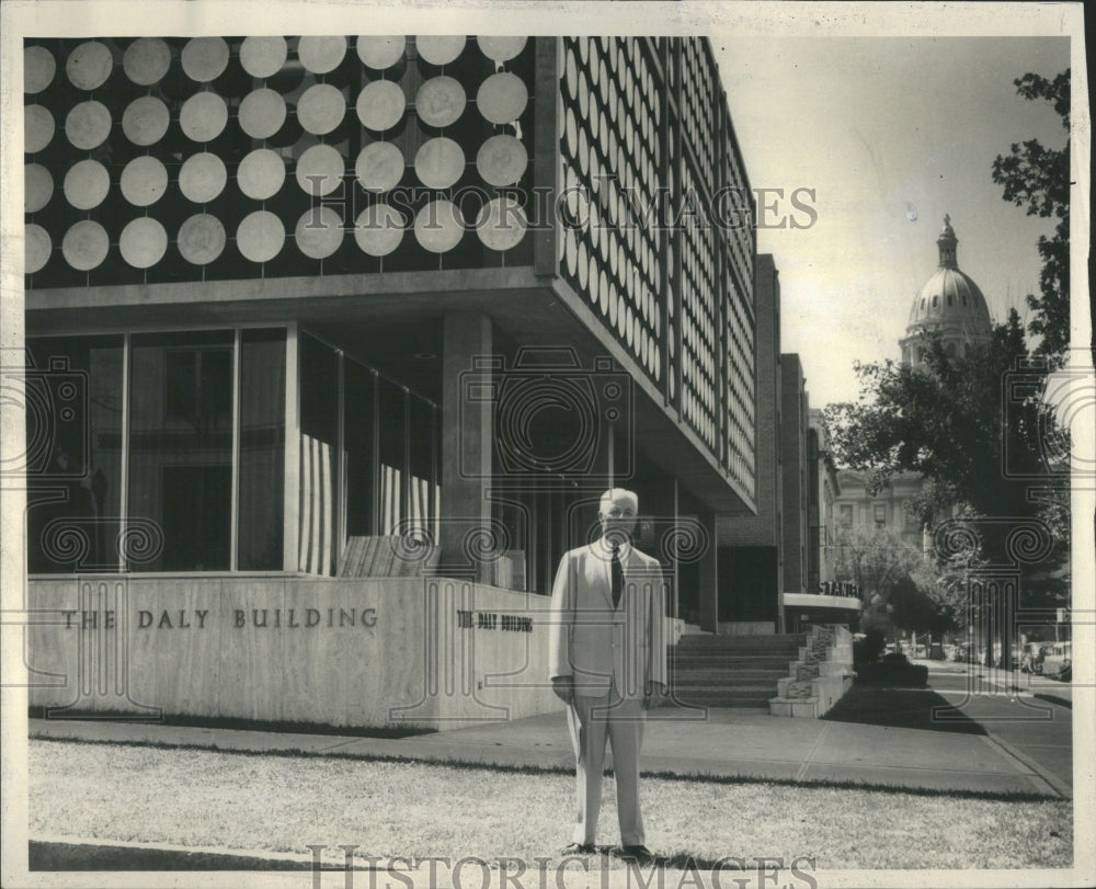 Press Photo Daily News Building Clark Kent Planet