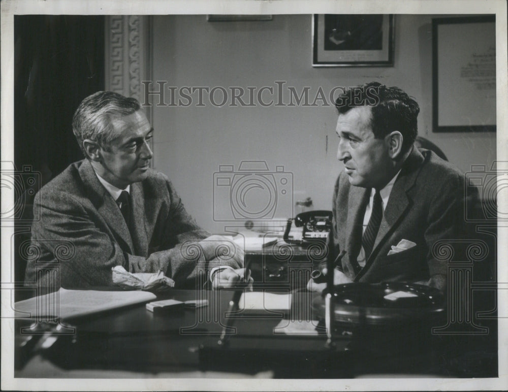 1962 Press Photo Dr Jerome B Wieser Howard K Smith