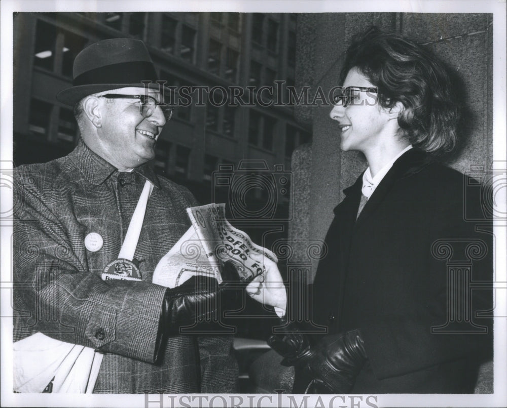 1964 Press Photo Fraser Pomroy Diana Mailullo Newsboys