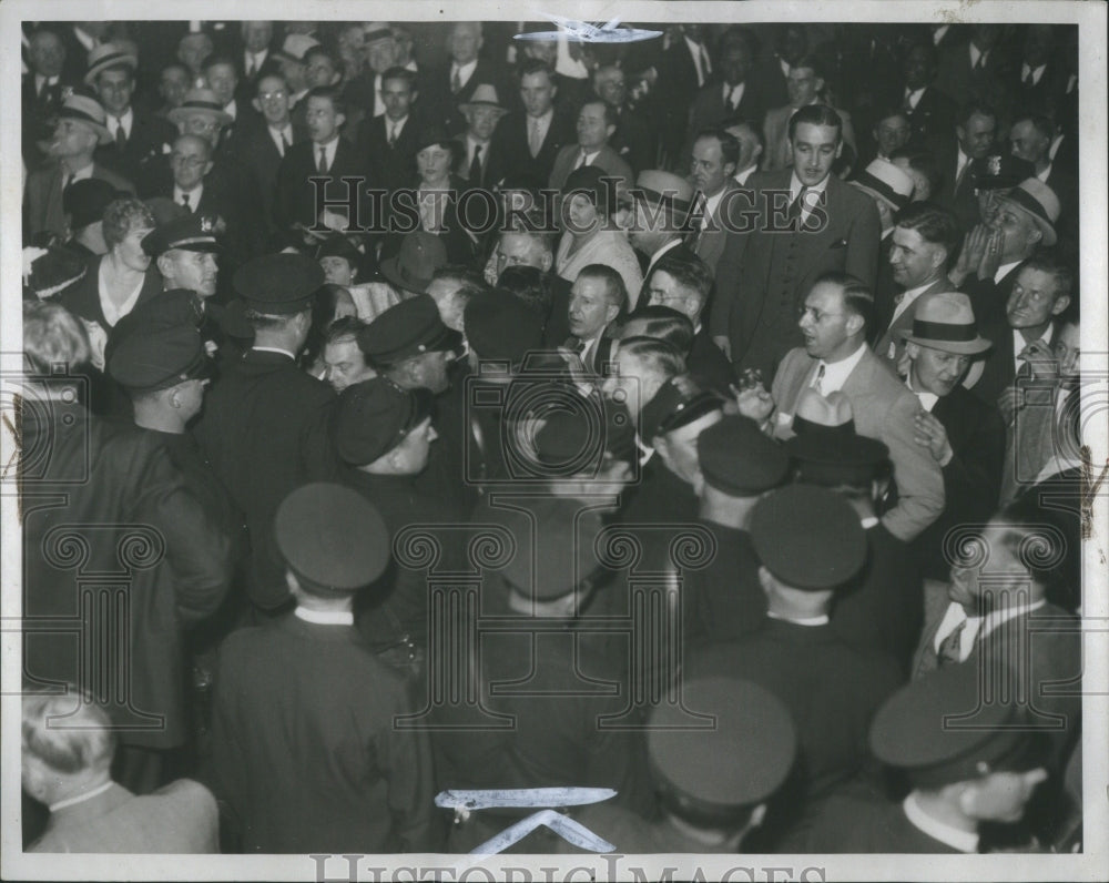 1934 Press Photo Police Squads Army Republican Action - Historic Images