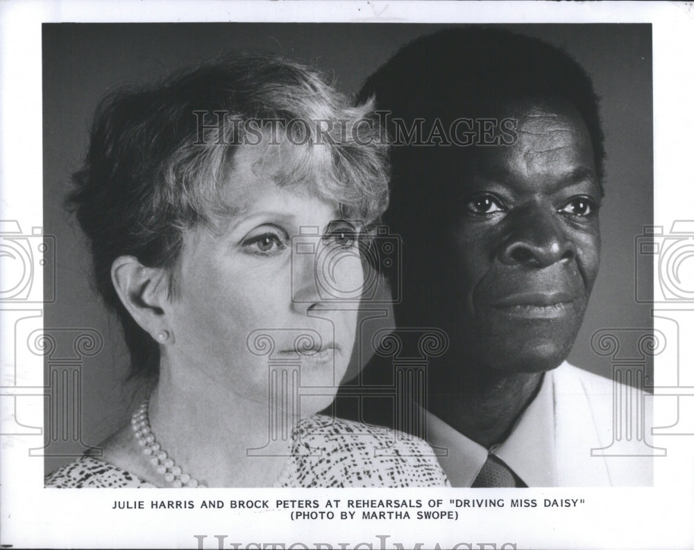 1988 Press Photo Julie Harris Brock Peter Rehear Drivi