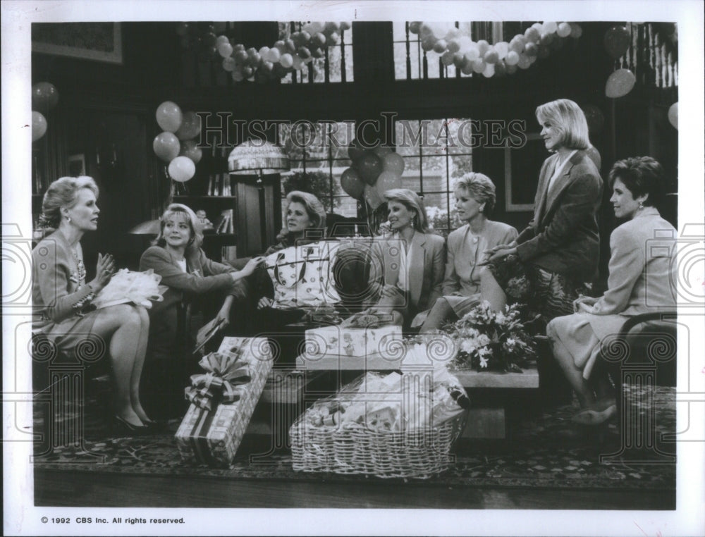 1992 Press Photo Candice Bergen Actress Woman Group