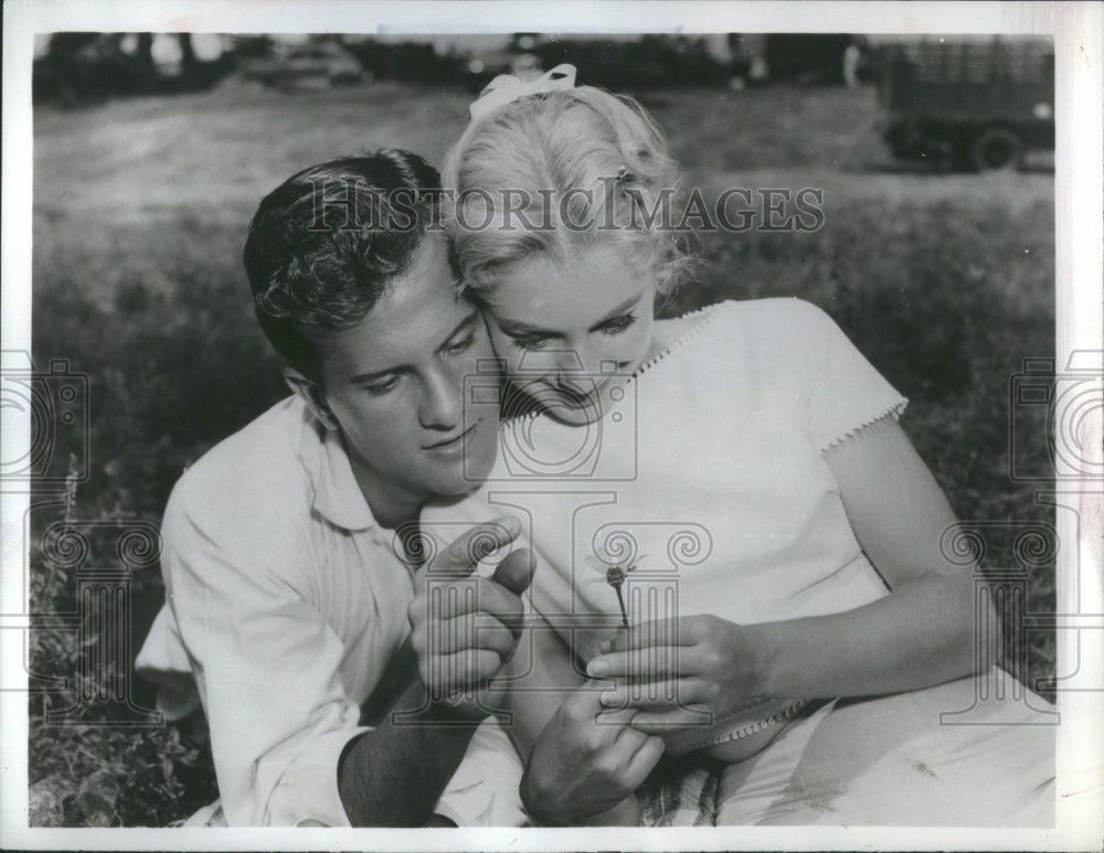 1963 Press Photo Shirley Jones Pat Boone April Love