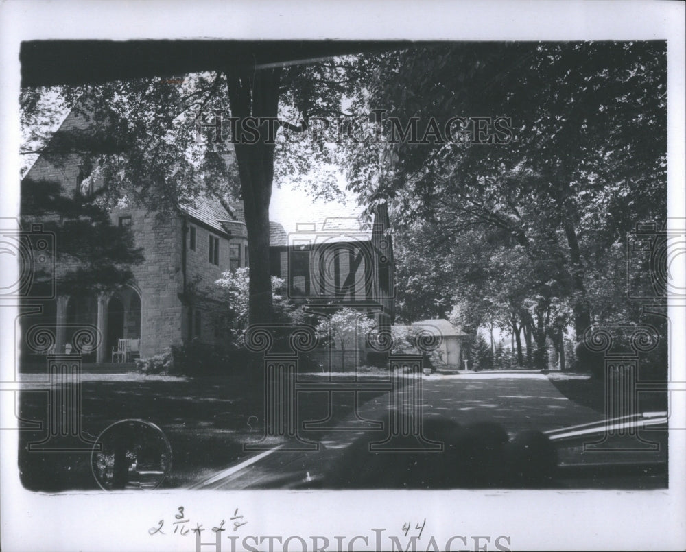 1965 Press Photo Catholic Home Retreat Manresa Exterior