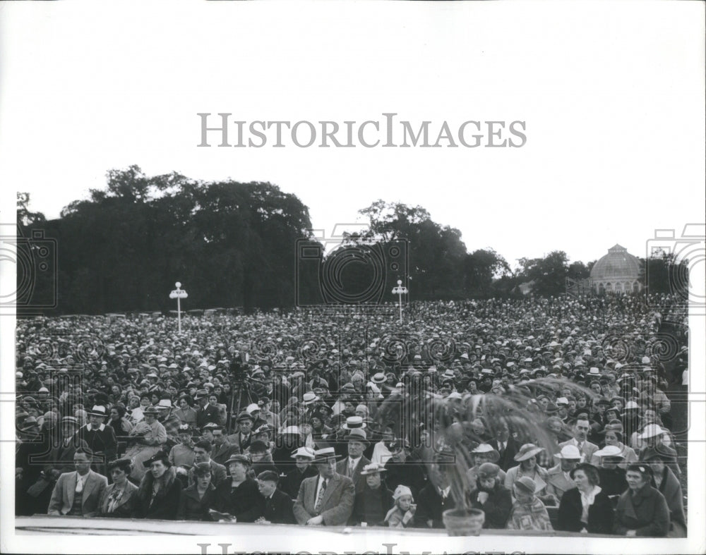 1939 Press Photo Experience Sunrise Service Crowds