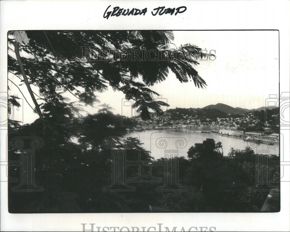 1985 Press Photo Grenada Carribean Harbor