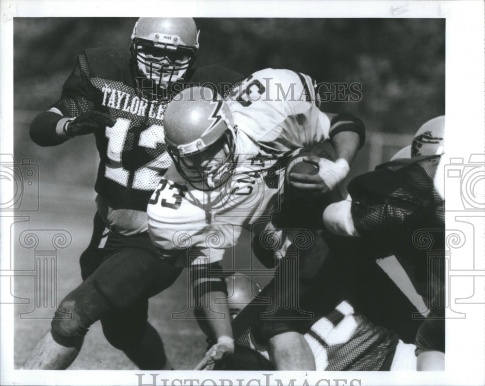 1990 Press Photo Taylor Center Homecoming Game Loss